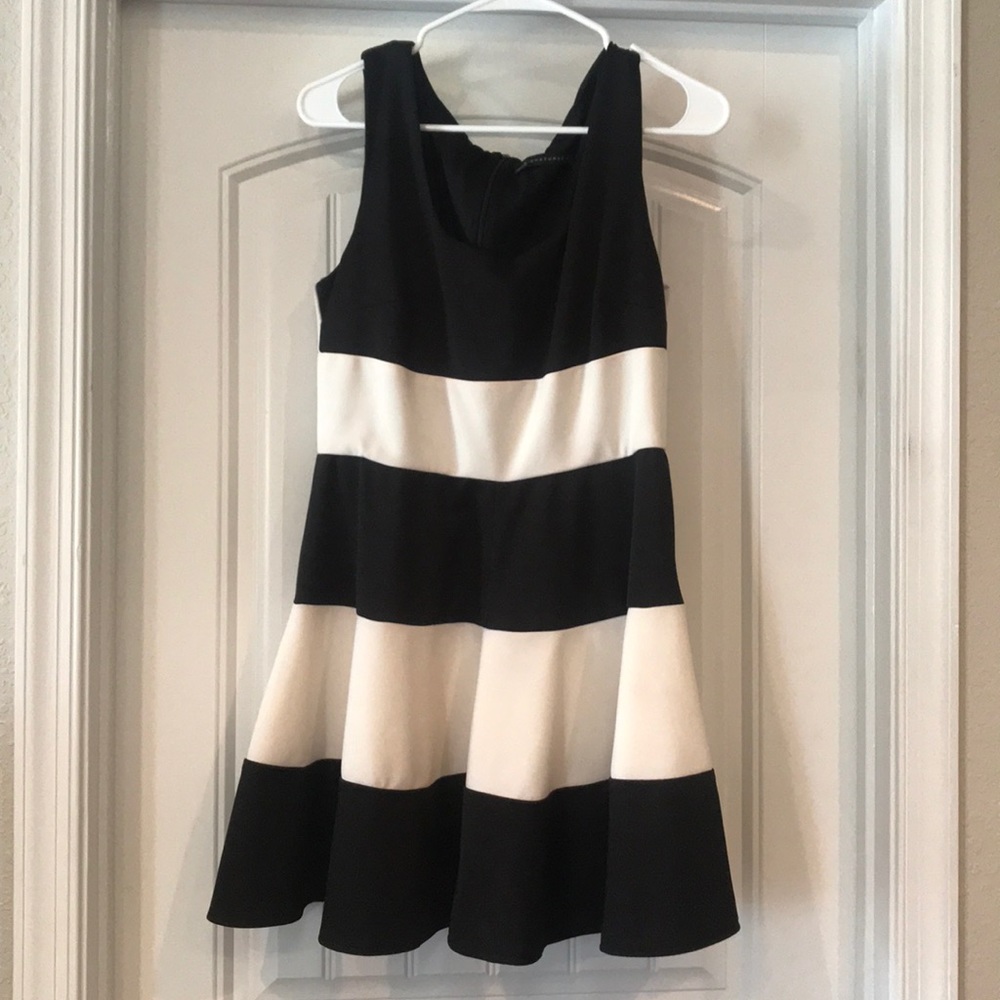 Black and white Boutique dress
